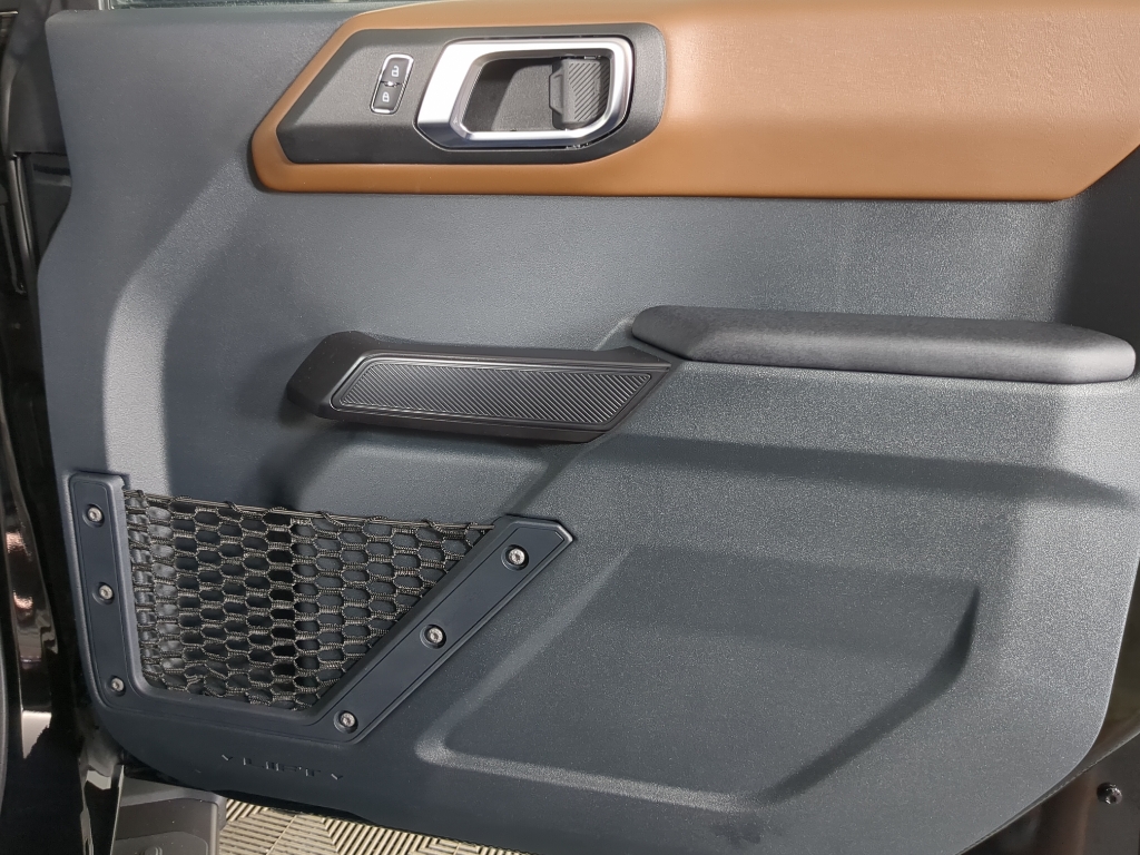 2024 Ford Bronco Outer Banks photo 15