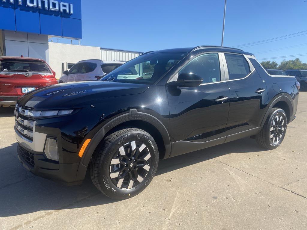 2025 Hyundai Santa Cruz SEL Activity photo 3