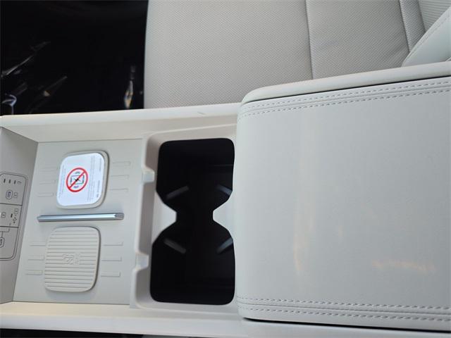 2026 Hyundai Santa Fe SEL photo 19