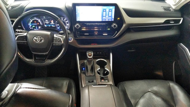 Used 2021 Blizzard Pearl Toyota Hybrid Limited image 30