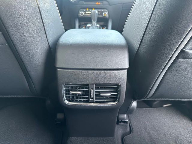 2025 Mazda CX-5 2.5 S Preferred photo 33