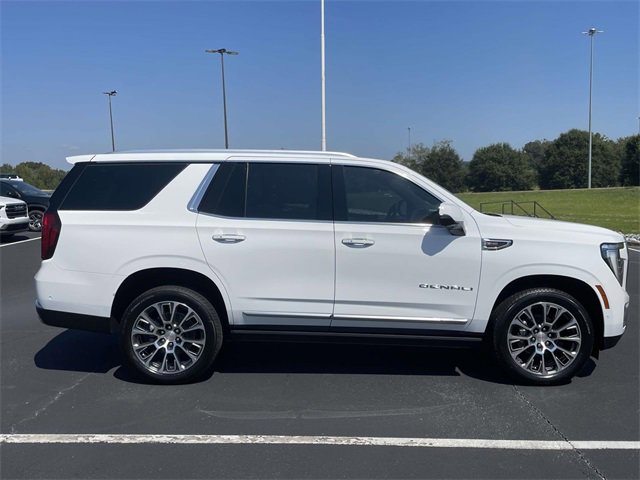 2025 Gmc Yukon Denali photo 2