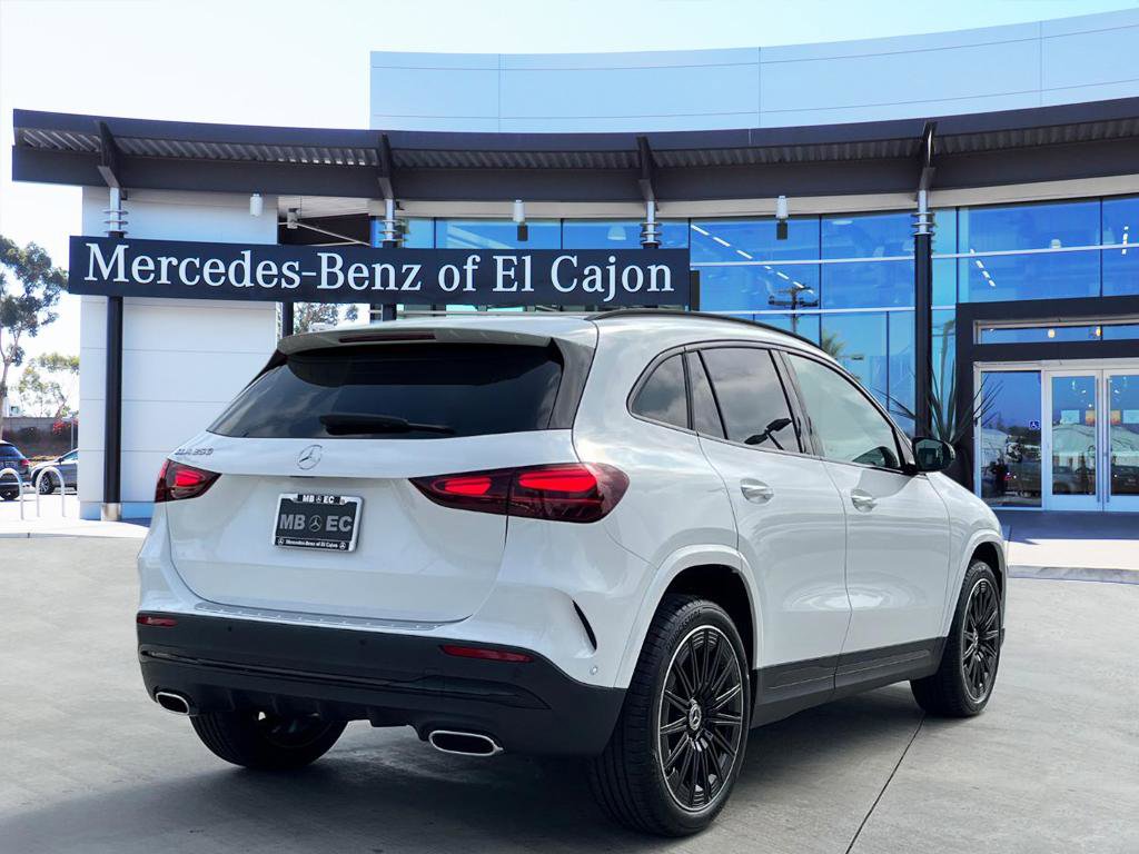 2026 Mercedes Benz GLA 250 photo 3