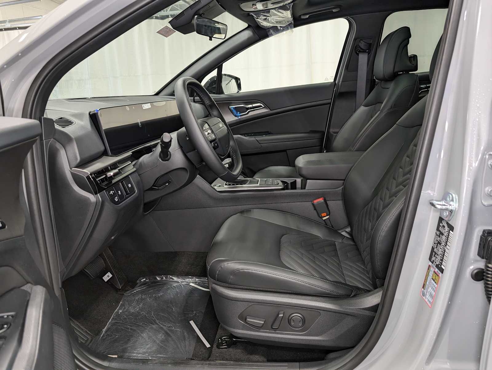 2026 Kia Sportage X-Line photo 4