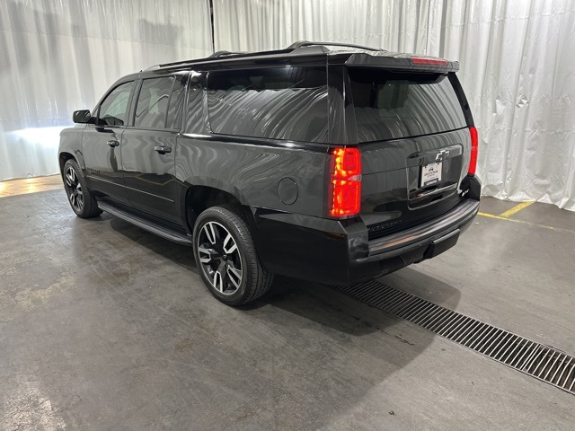 2020 Chevrolet Suburban Premier photo 4
