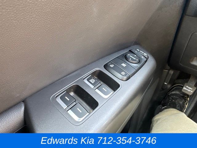 2022 Kia Sportage Nightfall Edition photo 22