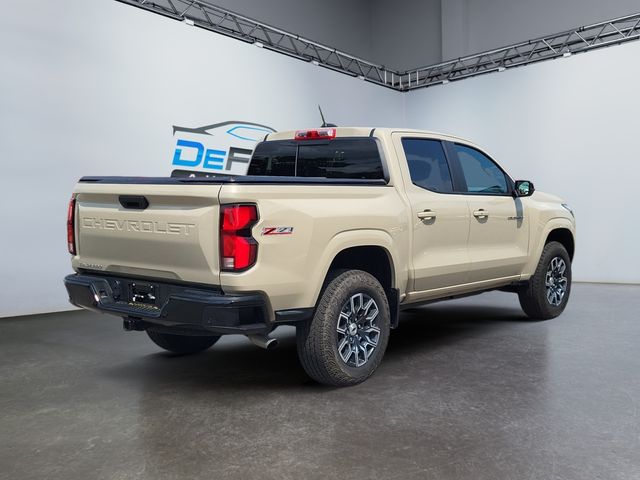 2024 Chevrolet Colorado Z71 photo 3