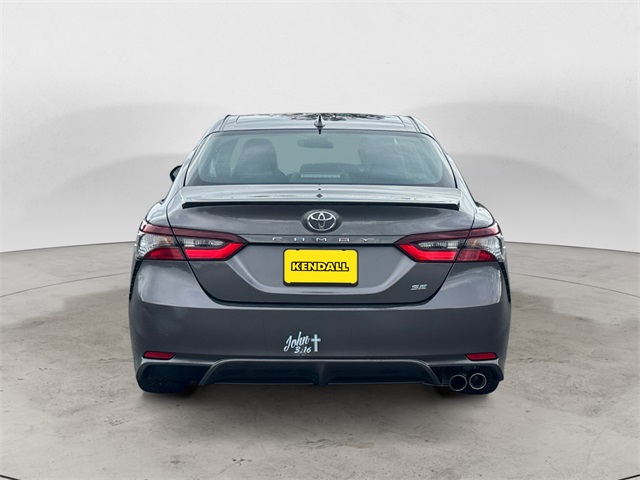 2024 Toyota Camry SE photo 4