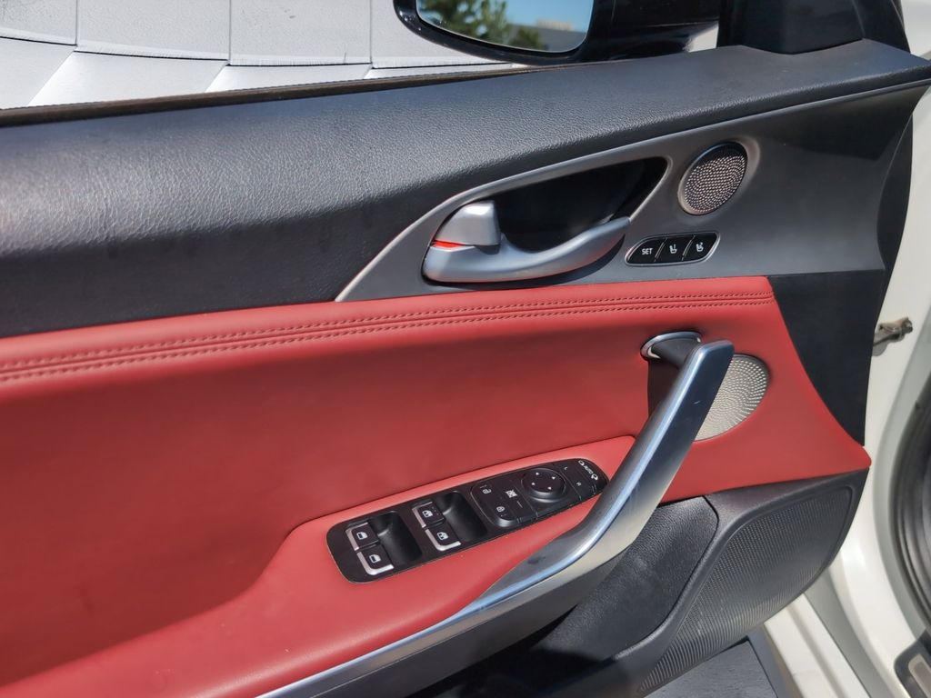 2019 Kia Stinger GT2 photo 12