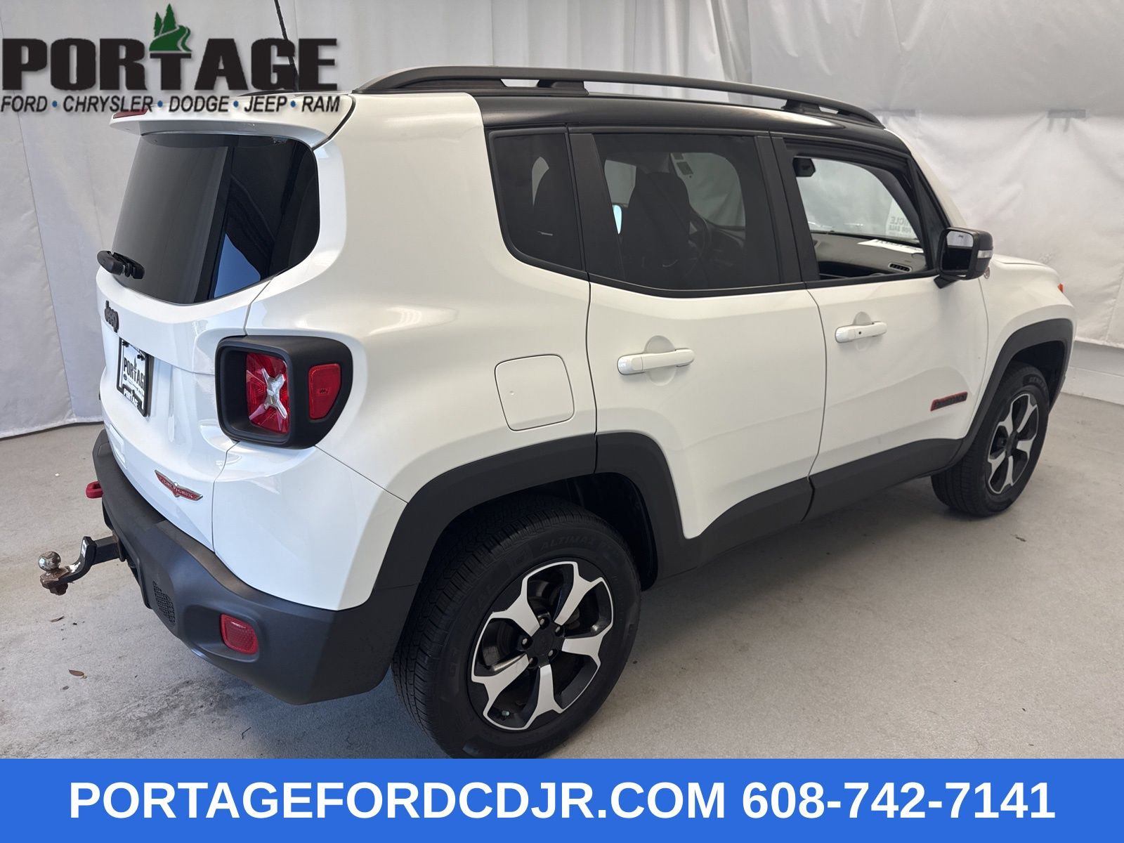 2021 Jeep Renegade Trailhawk photo 2
