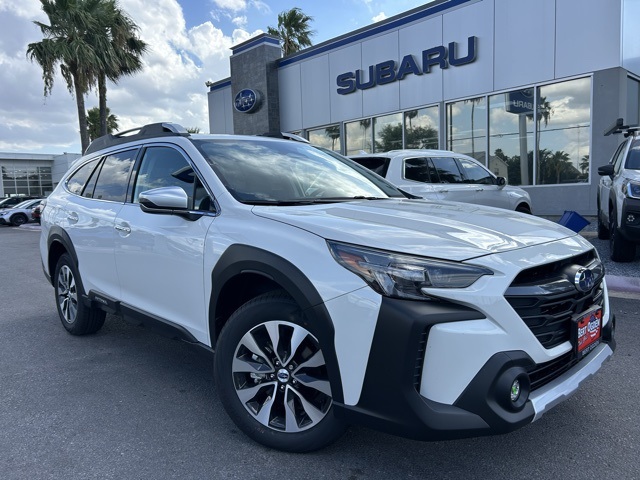 2025 Subaru Outback Touring's photo