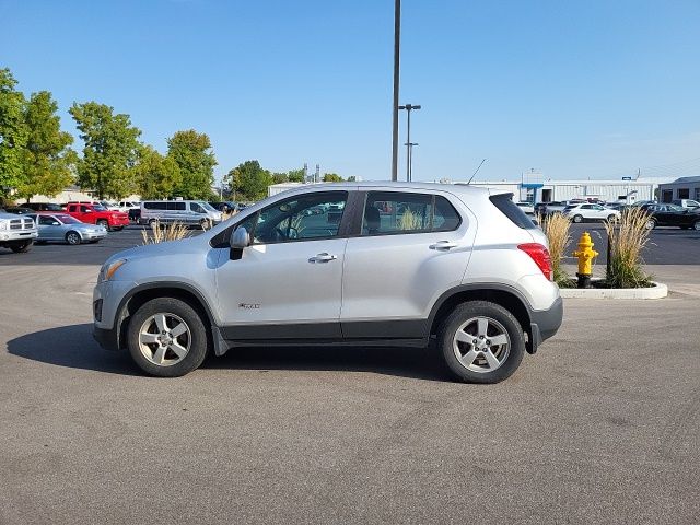 2015 Chevrolet Trax LS photo 4