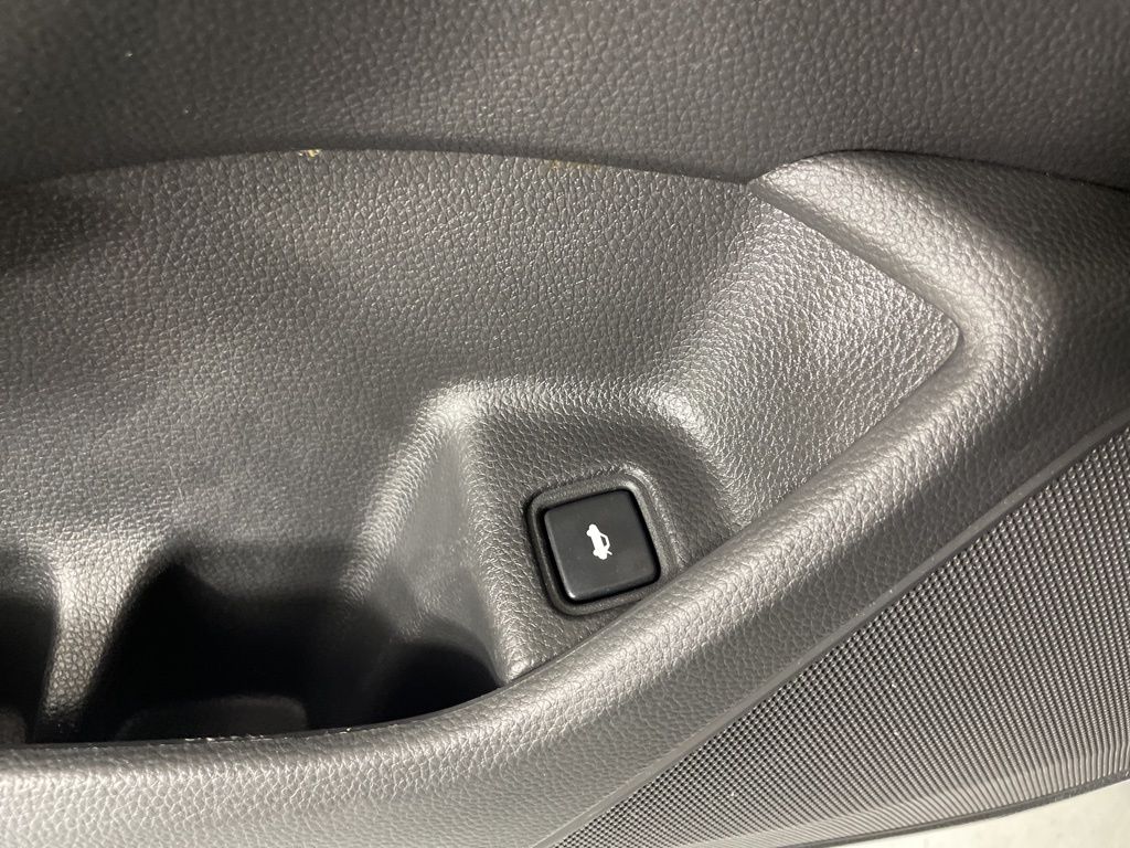 2018 Honda Accord EX-L photo 16