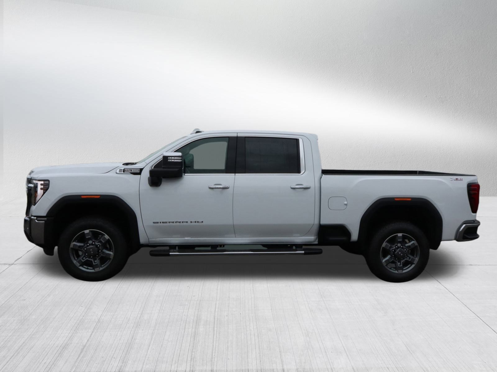 2026 Gmc Sierra 3500 HD SLT photo 4