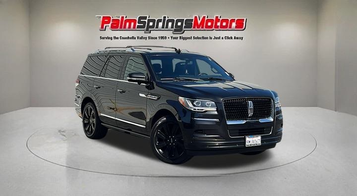 2023 Lincoln Navigator Reserve's photo