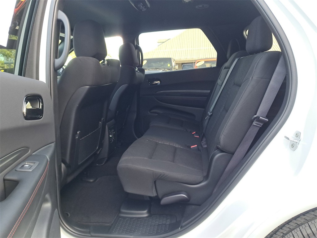 2025 Dodge Durango R/T photo 18