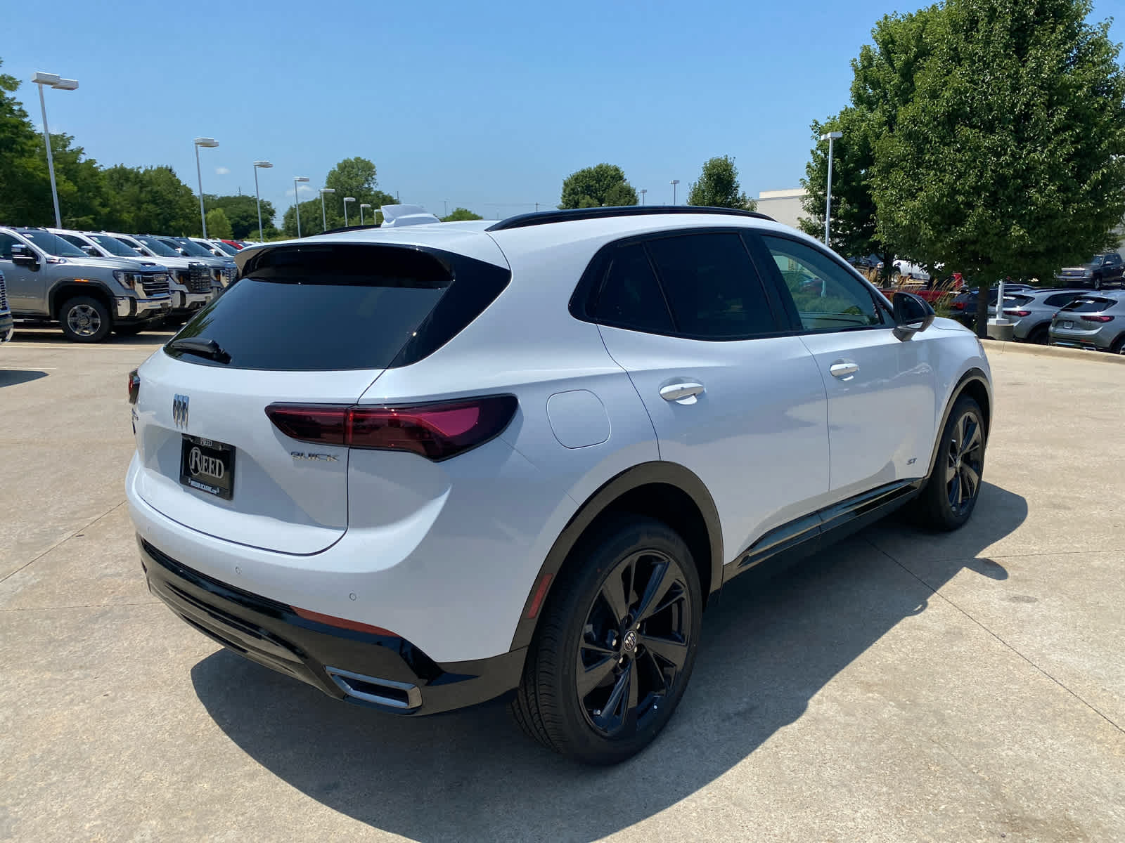 2025 Buick Envision Sport Touring photo 6