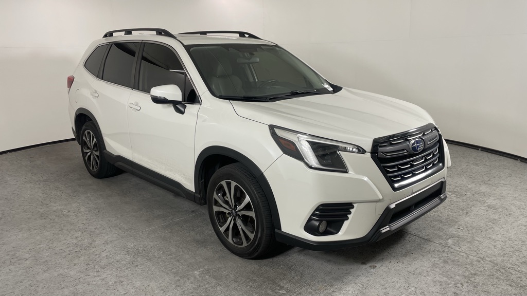 2023 Subaru Forester Limited's photo