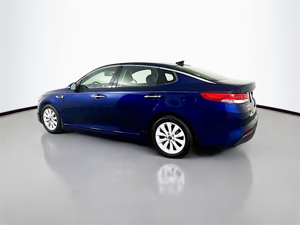 2018 Kia Optima EX photo 10