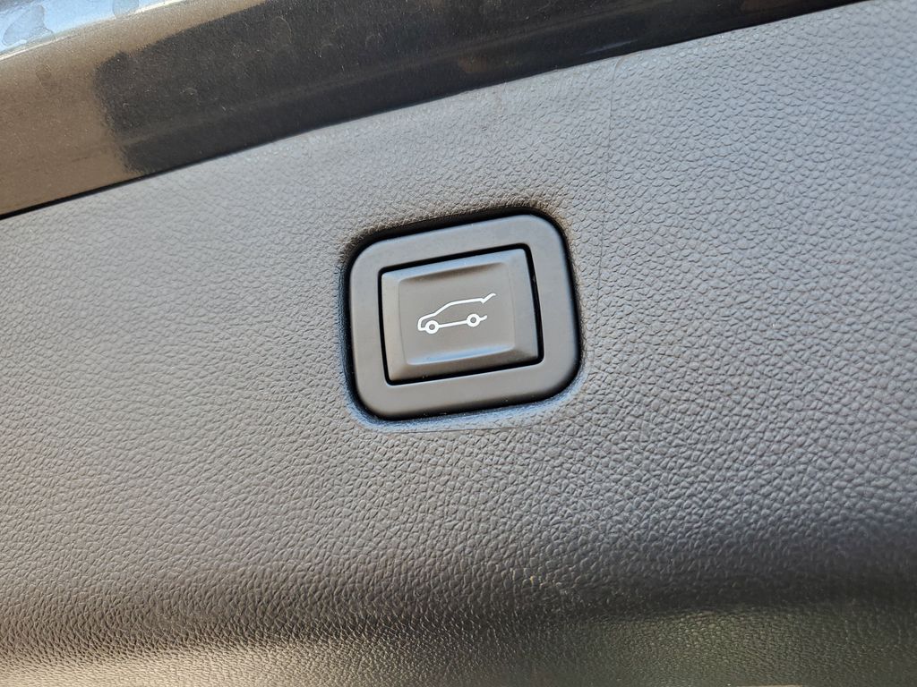 2019 Chevrolet Blazer RS photo 8