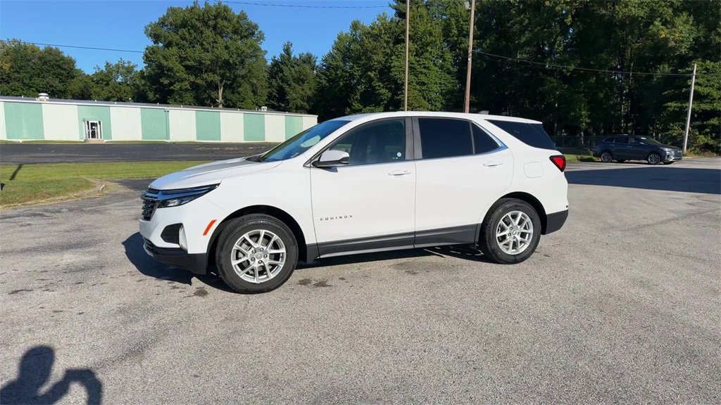 2024 Chevrolet Equinox LT photo 9