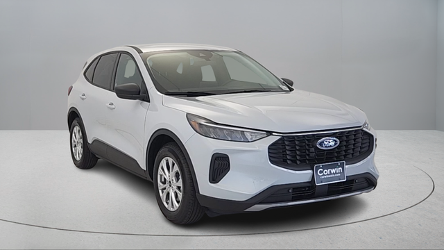 2025 Ford Escape Active's photo