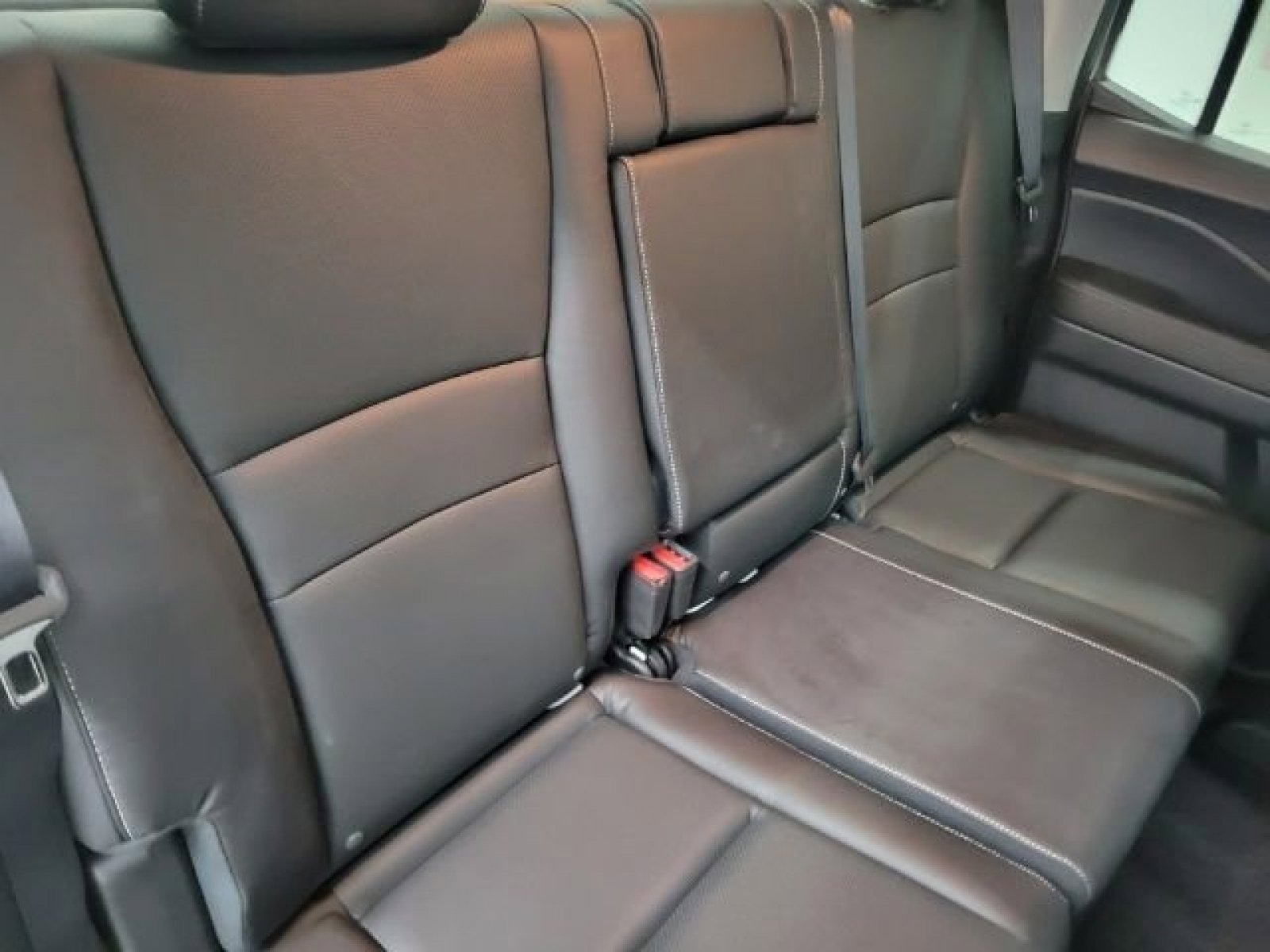 2025 Honda Ridgeline RTL photo 9