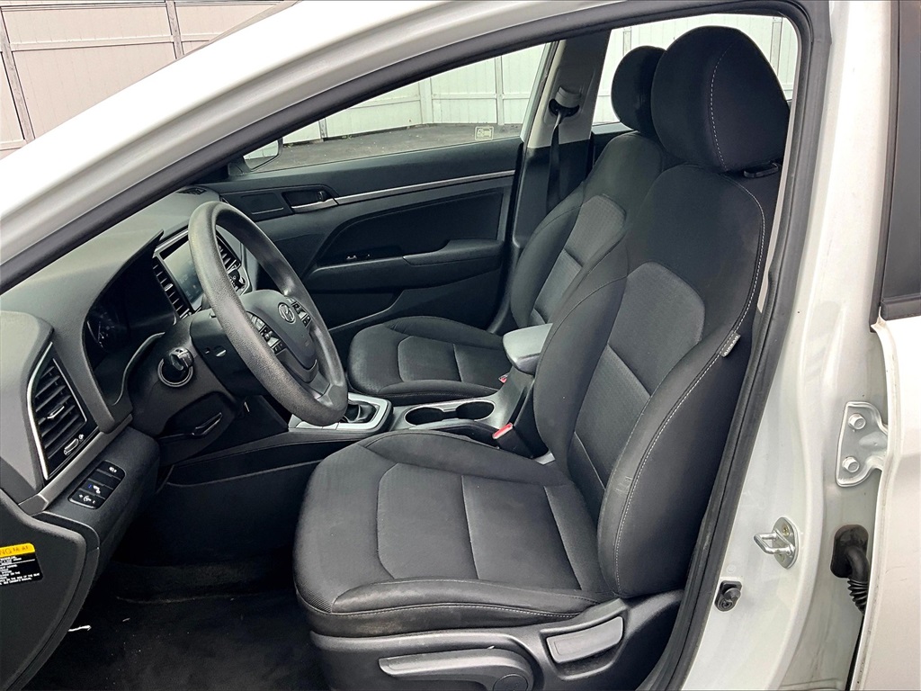 2018 Hyundai Elantra SEL photo 7