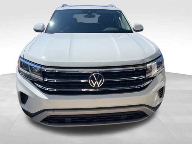 2021 Volkswagen Atlas SEL photo 2
