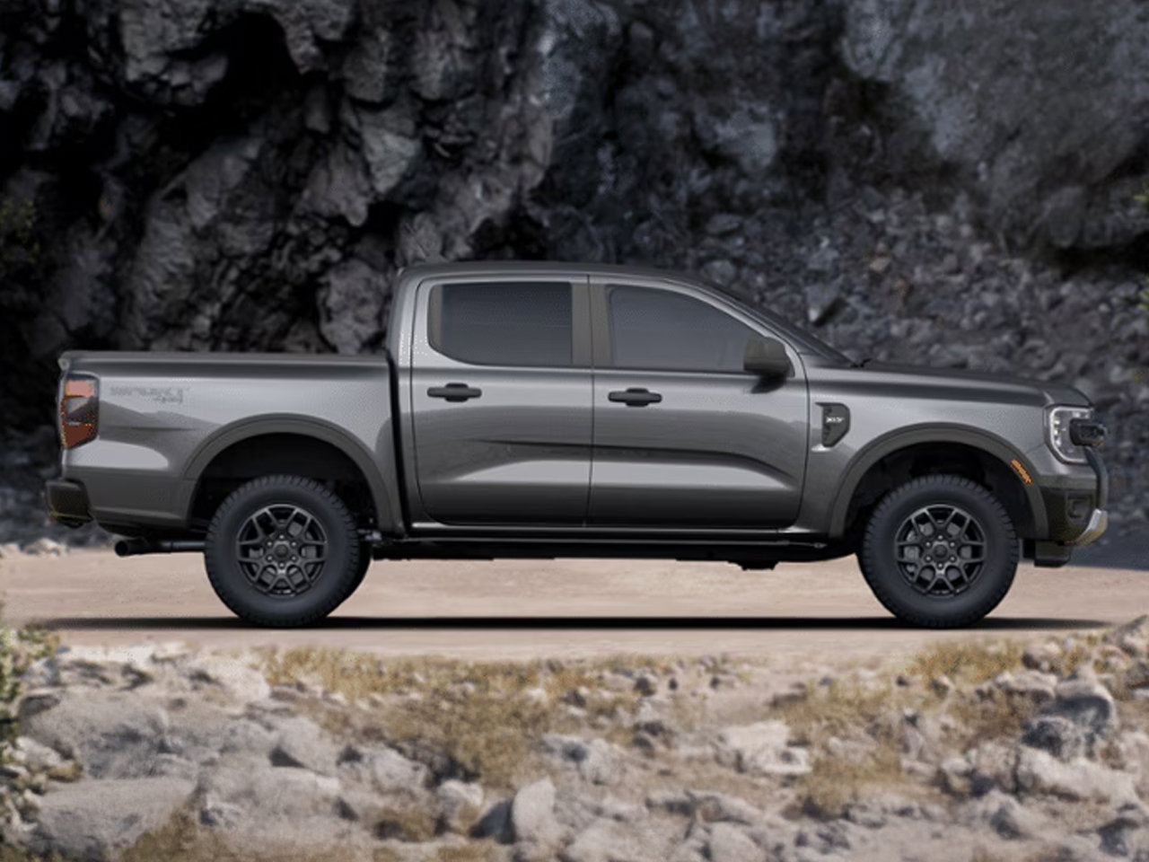 2025 Ford Ranger XLT photo 2