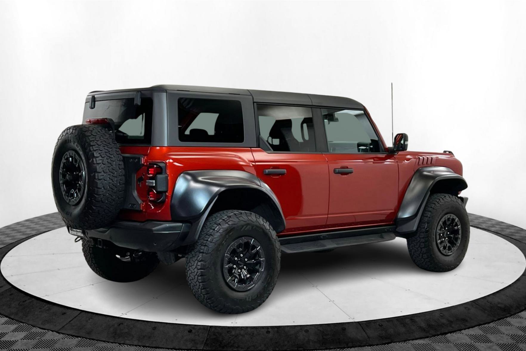 2023 Ford Bronco Raptor photo 5