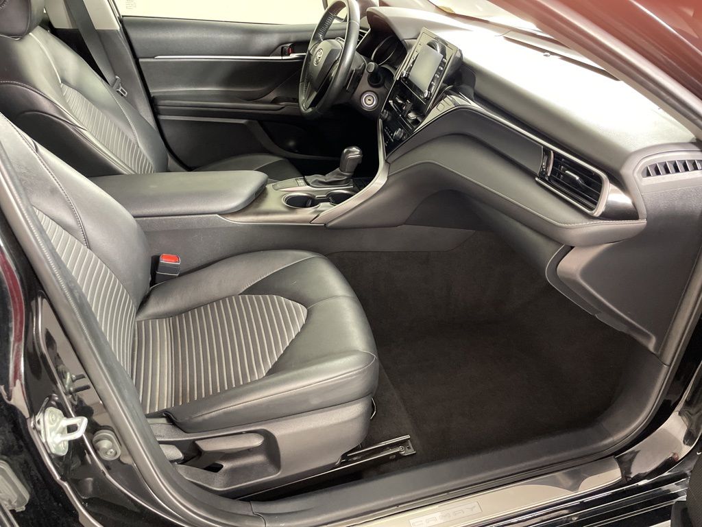2023 Toyota Camry SE photo 37