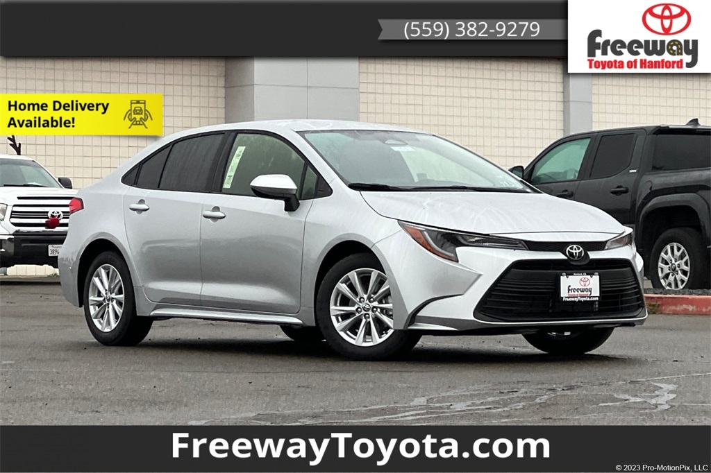 2026 Toyota Corolla LE's photo