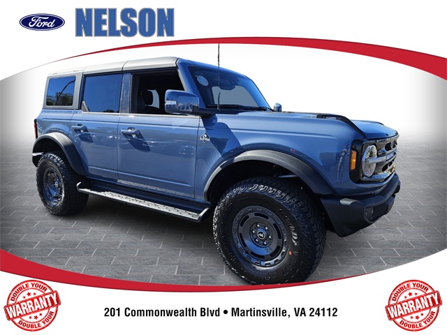 2025 Ford Bronco 4-Door Outer Banks's photo