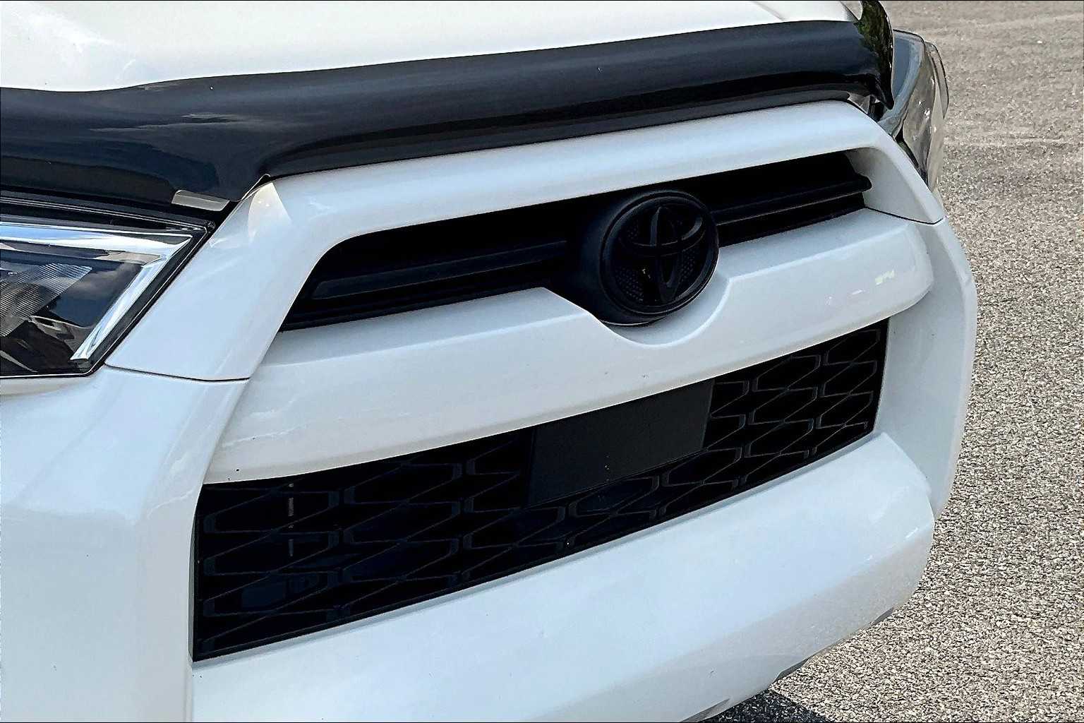 2021 Toyota 4Runner SR5 Premium photo 28