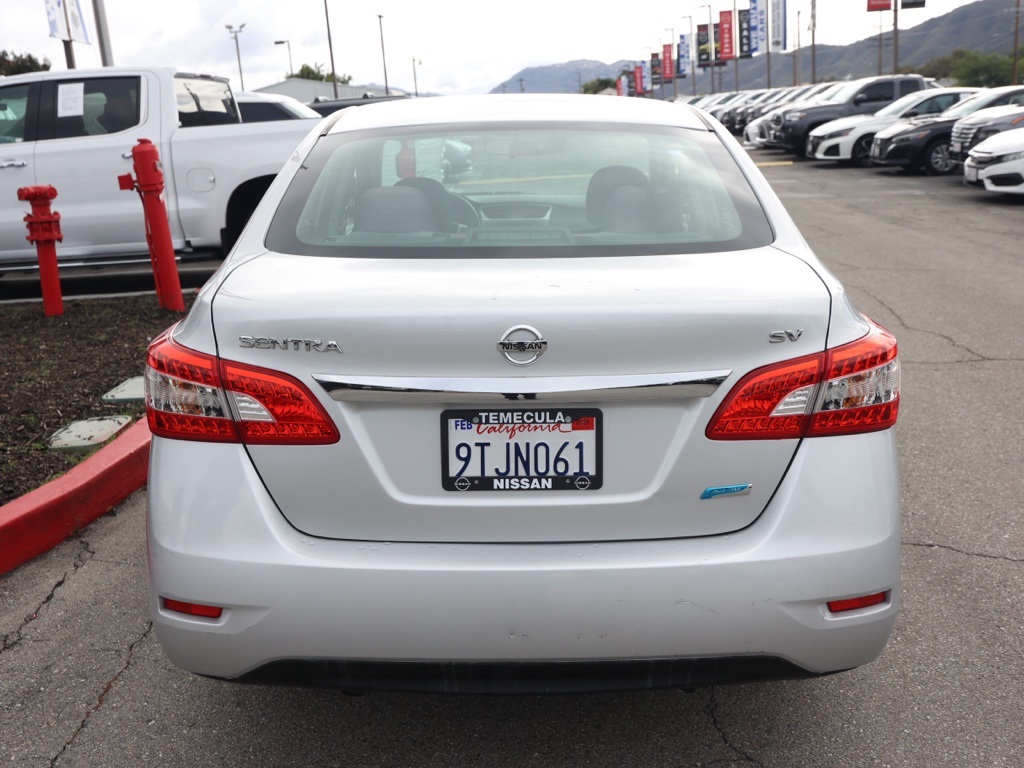 2014 Nissan Sentra SV photo 4