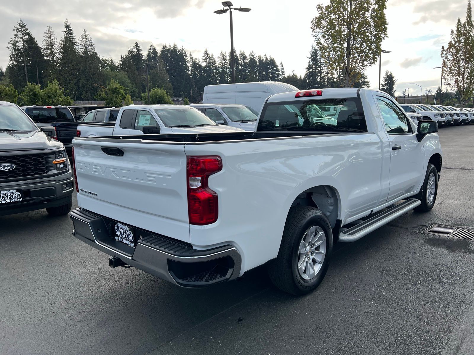 2024 Chevrolet Silverado 1500 photo 5