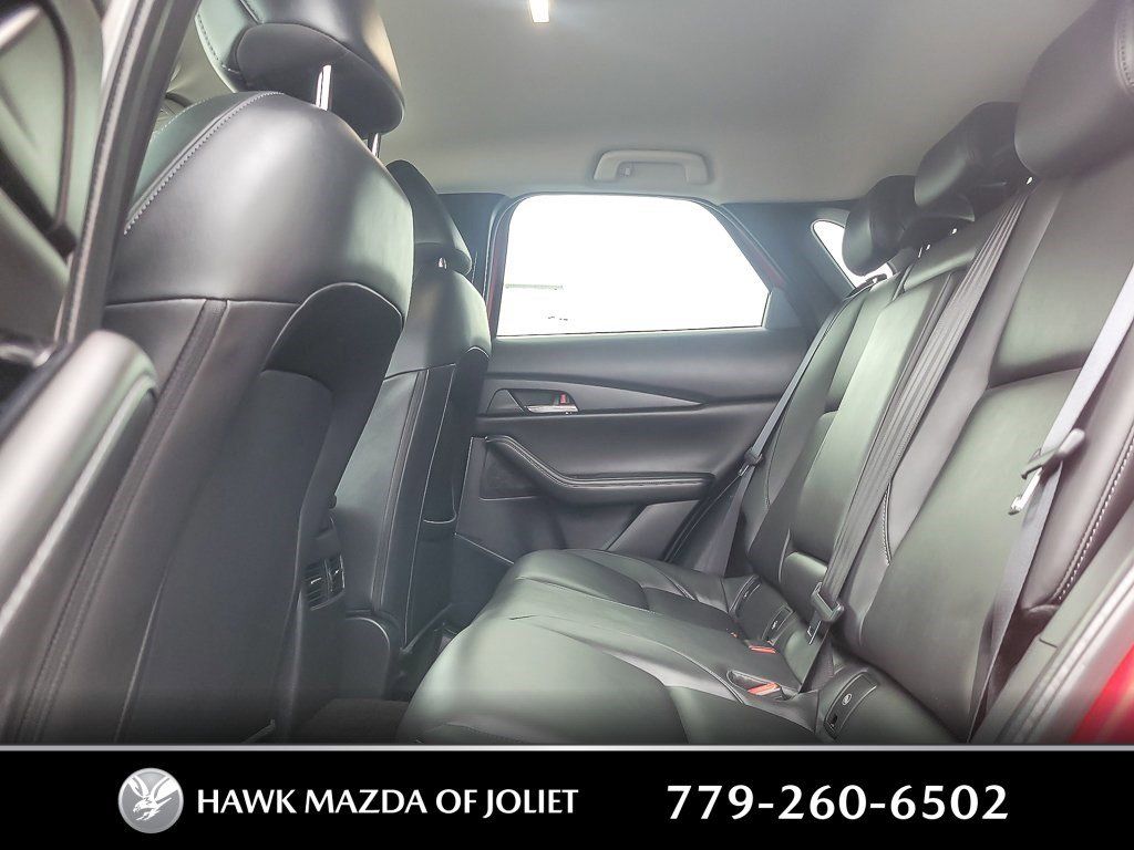 2023 MAZDA CX-30 - Image 9