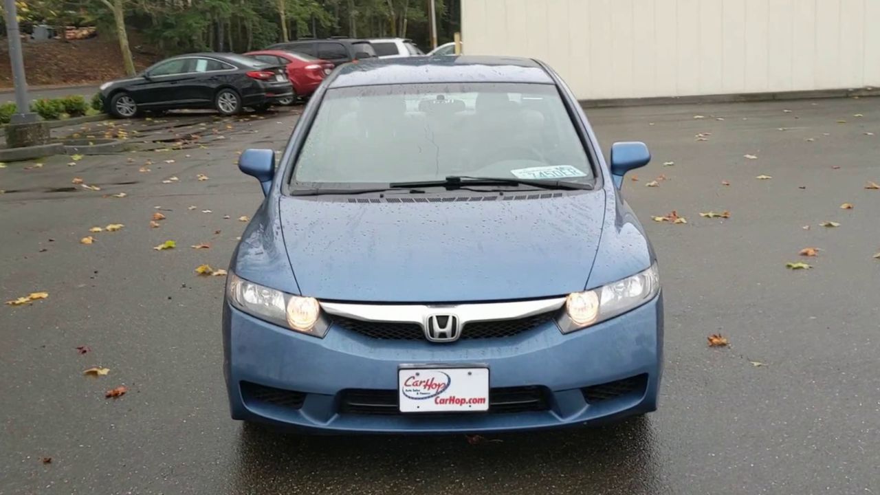2010 Honda Civic LX photo 2