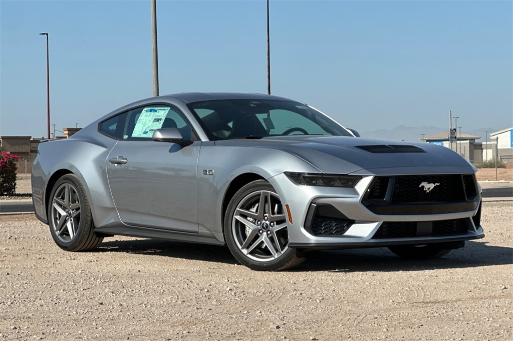 2025 Ford Mustang GT photo 2