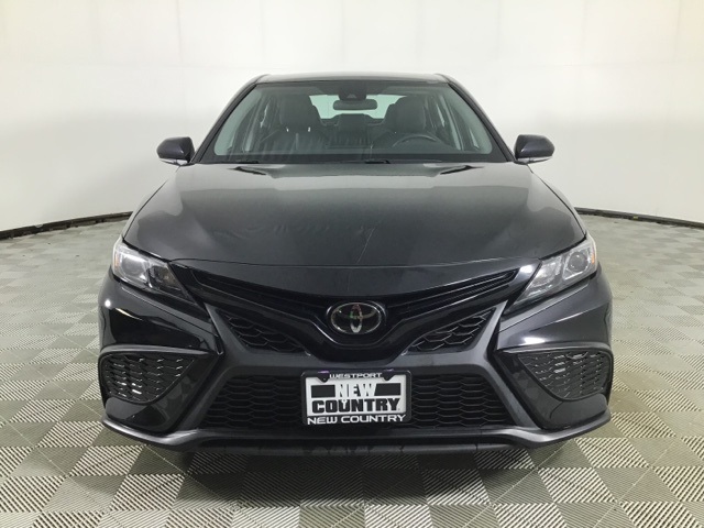 2023 Toyota Camry SE photo 2