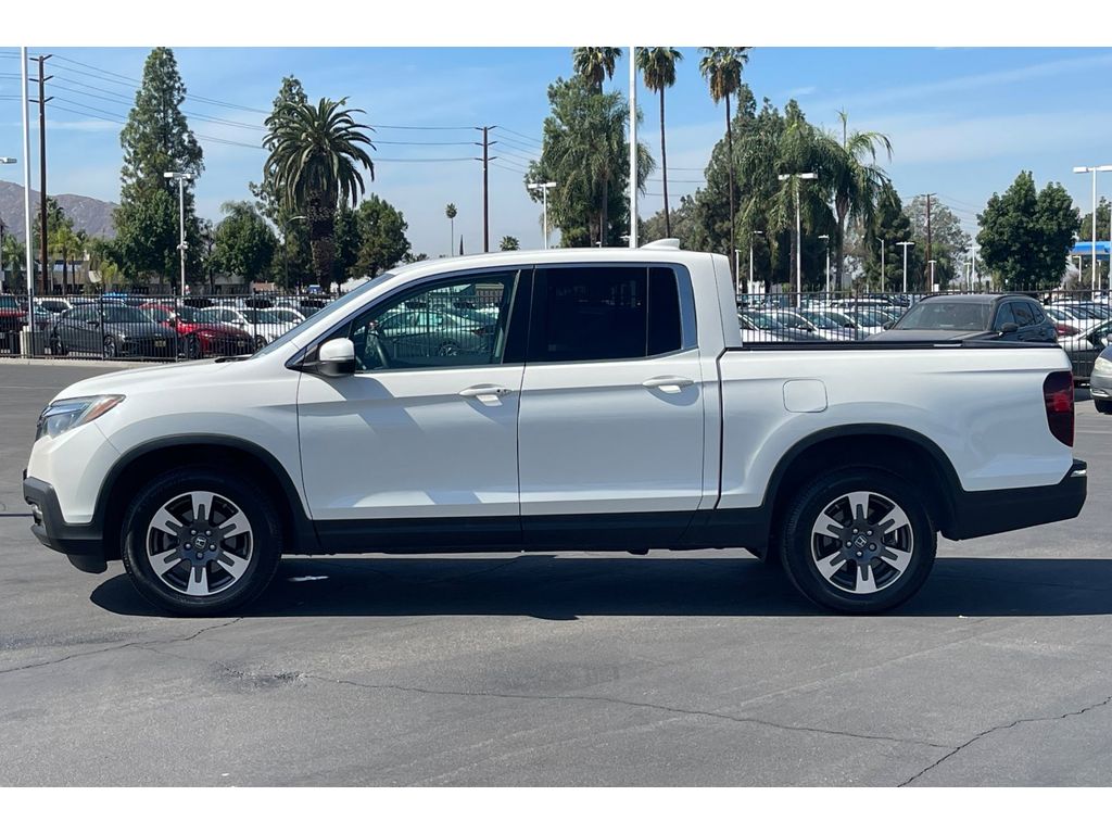 2019 Honda Ridgeline RTL-T photo 2