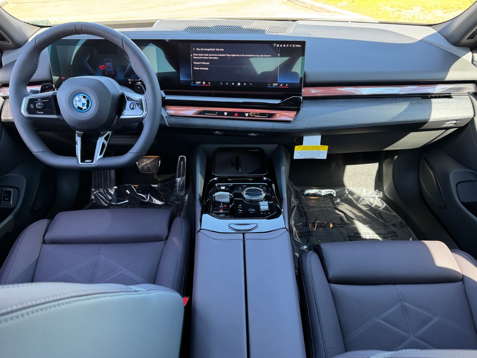 2026 Bmw 550e xDrive photo 22