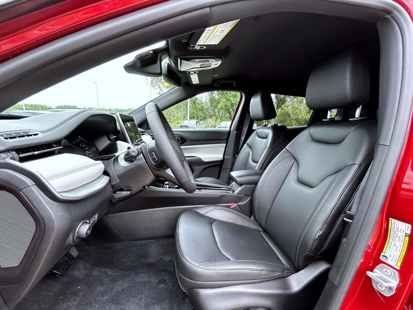 2025 Jeep Compass Limited photo 10