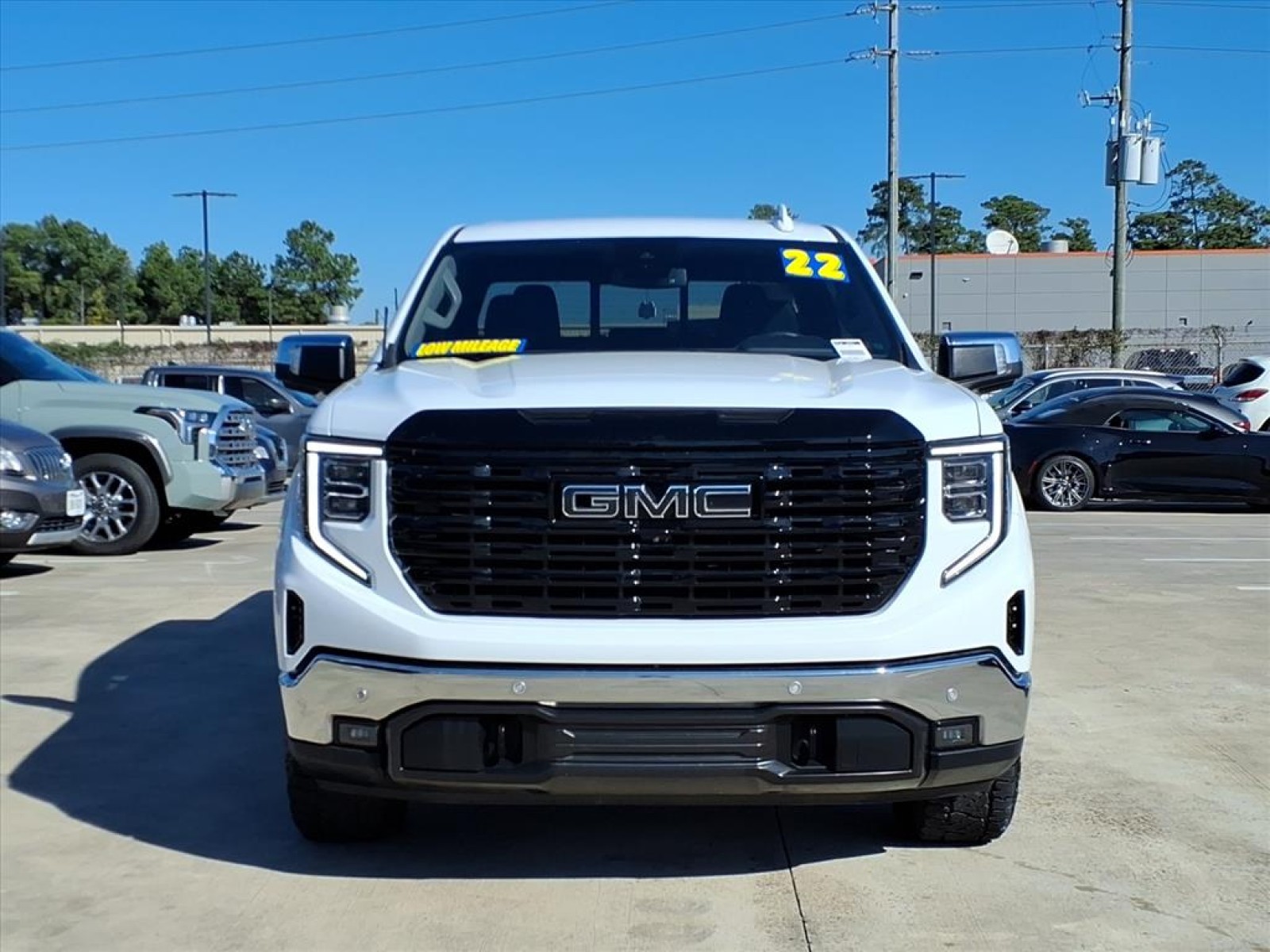 2022 GMC Sierra 1500 SLT Premium Plus Package White at Robbins Nissan