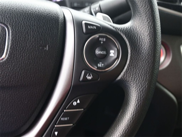 2022 Honda Ridgeline Sport photo 2