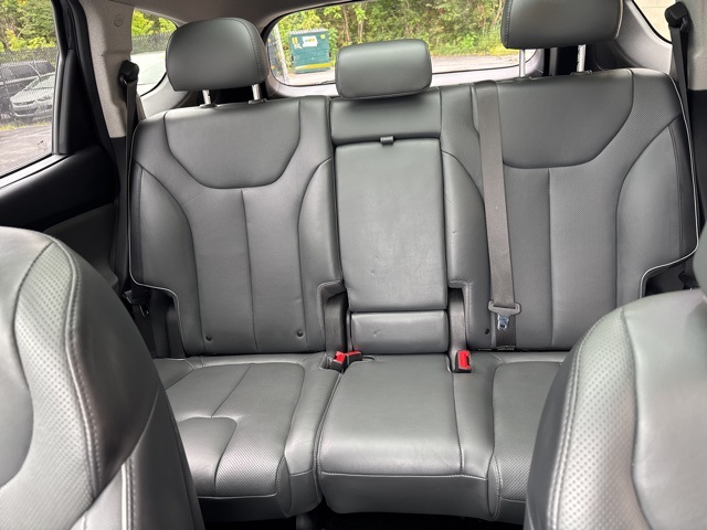 2021 Hyundai Santa Fe Limited photo 17