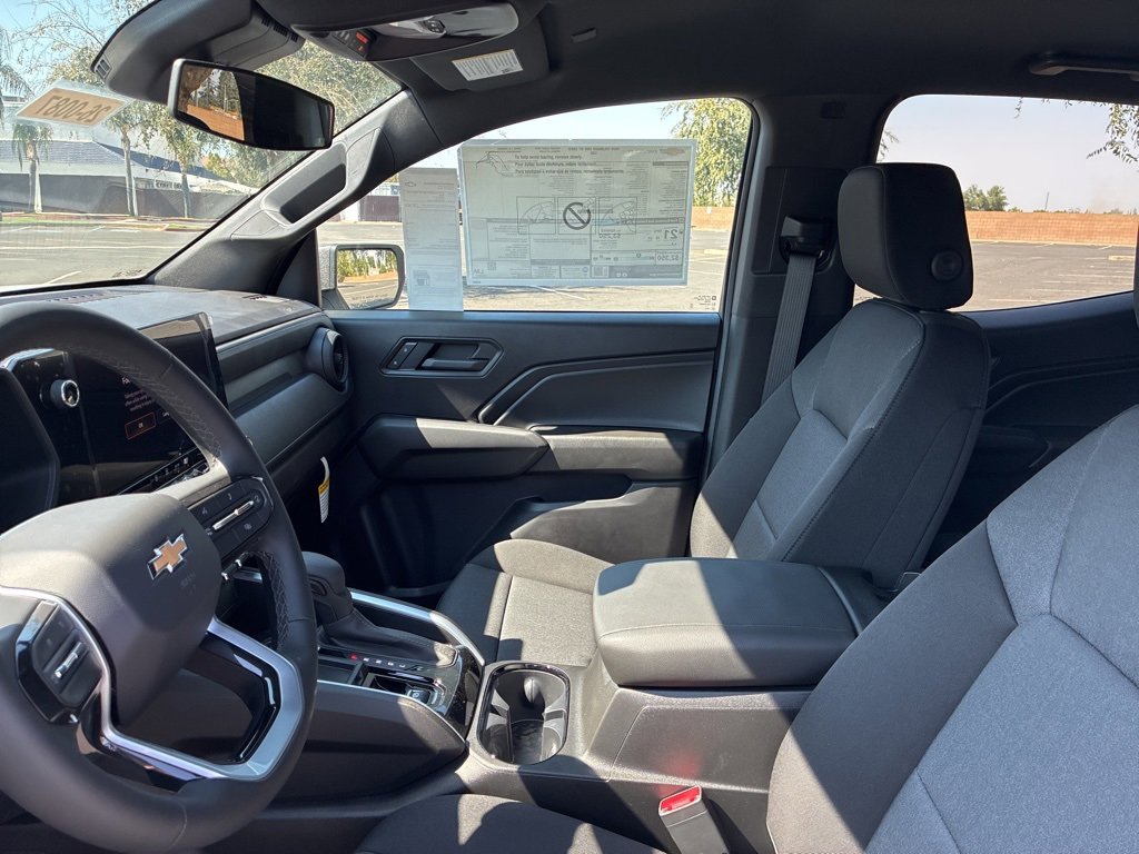 2026 Chevrolet Colorado Work Truck photo 15