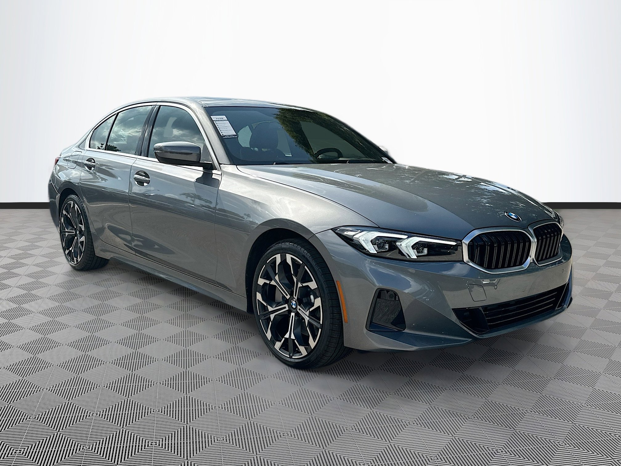 2026 BMW 3 Series 330i's photo