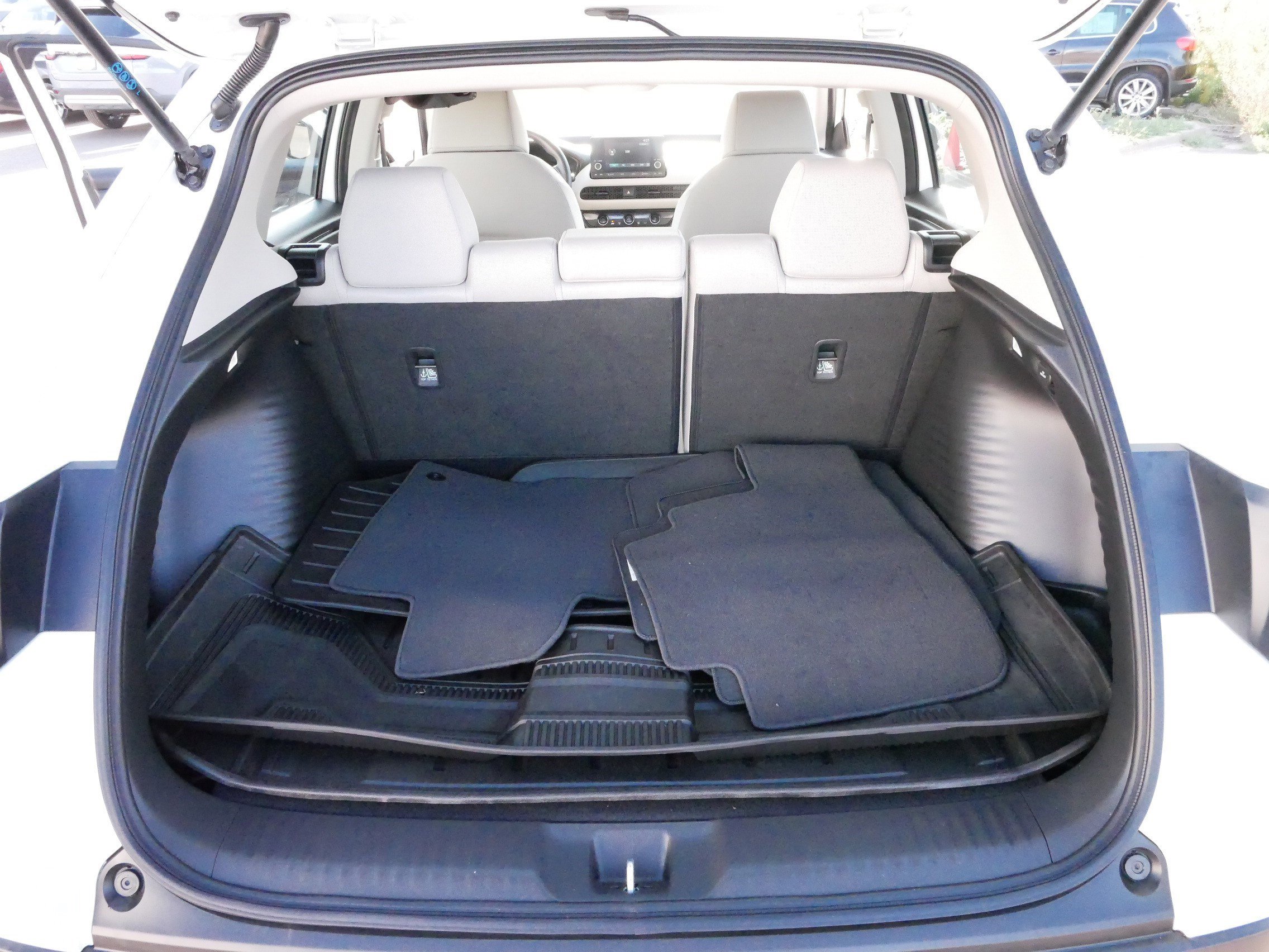 2023 Honda HR-V LX photo 15